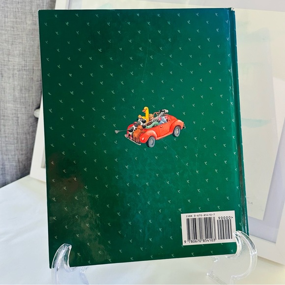 Hiding 🌱 Hardcover Picture Book - Picture 10 of 10